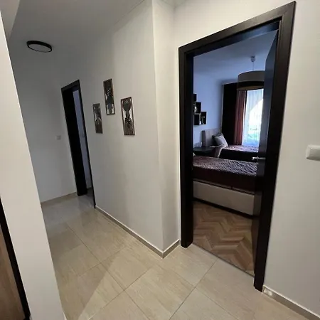 Etara 4, - Modern Seaside Elegance *