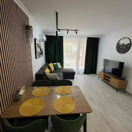 Διαμέρισμα Etara 4, - Modern Seaside Elegance